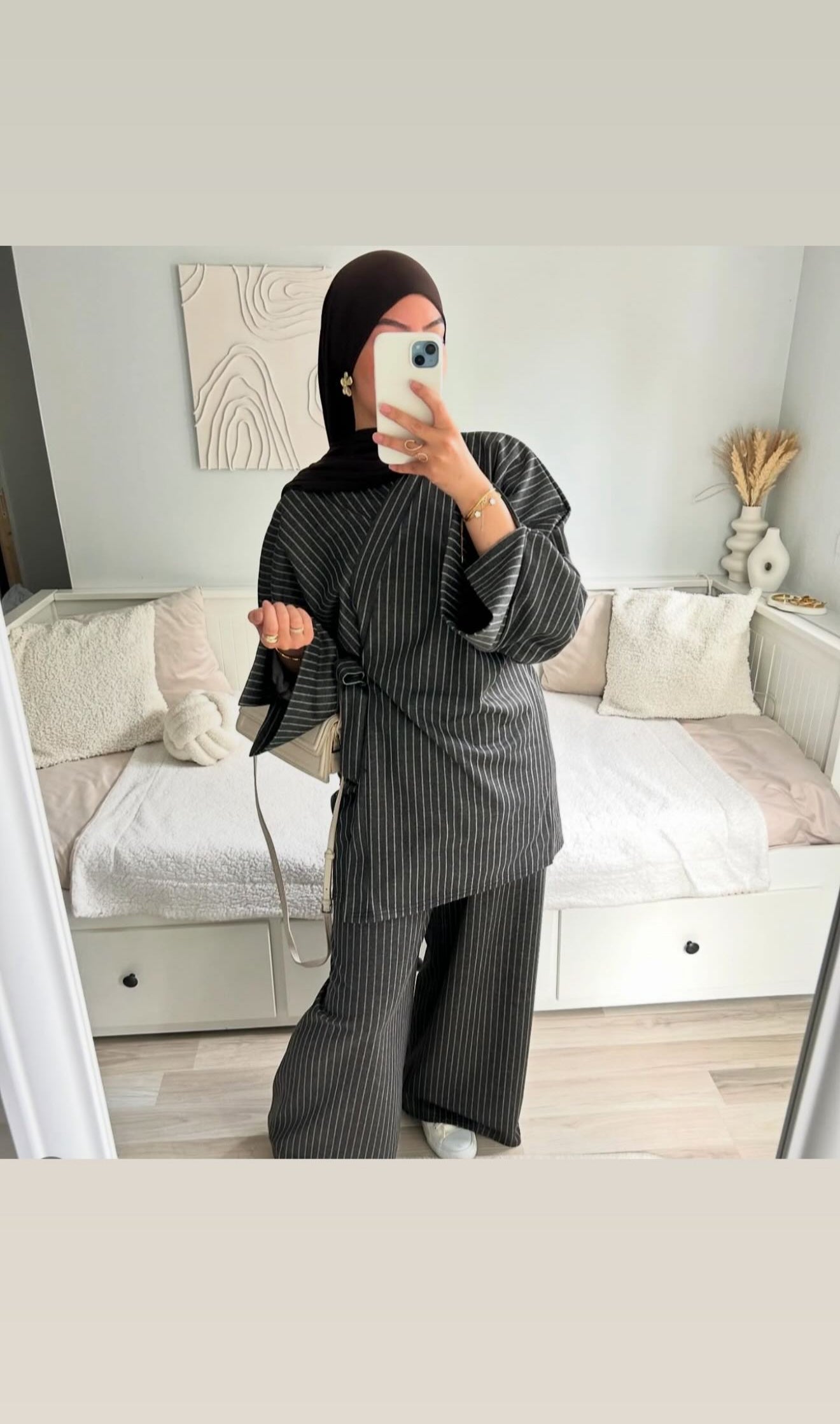 Conjunto dos piezas.