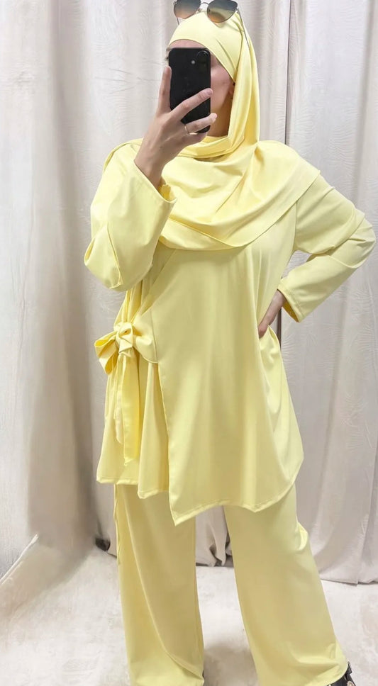 Burkini  3 piezas nudo.